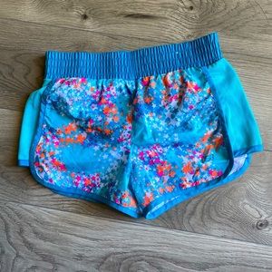 ✨BIG GIRLS size 10/12✨ Sketchers shorts